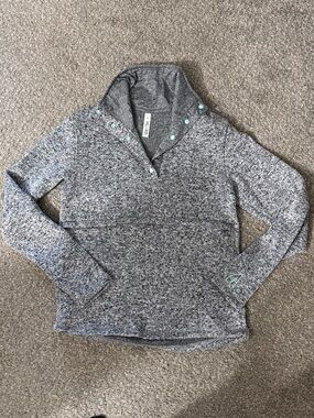 Latched Mama Gray Heather Snap Cowl Pullover with Mint Accents